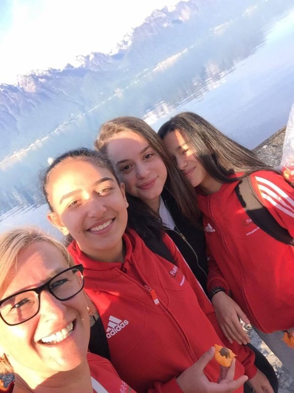 Europameisterschaft 2016 Montreux - TKD Özer Unterstützungsteam: Agnes Guerra, Selina Öztürk, Nigda Baser und Shayna Guerra