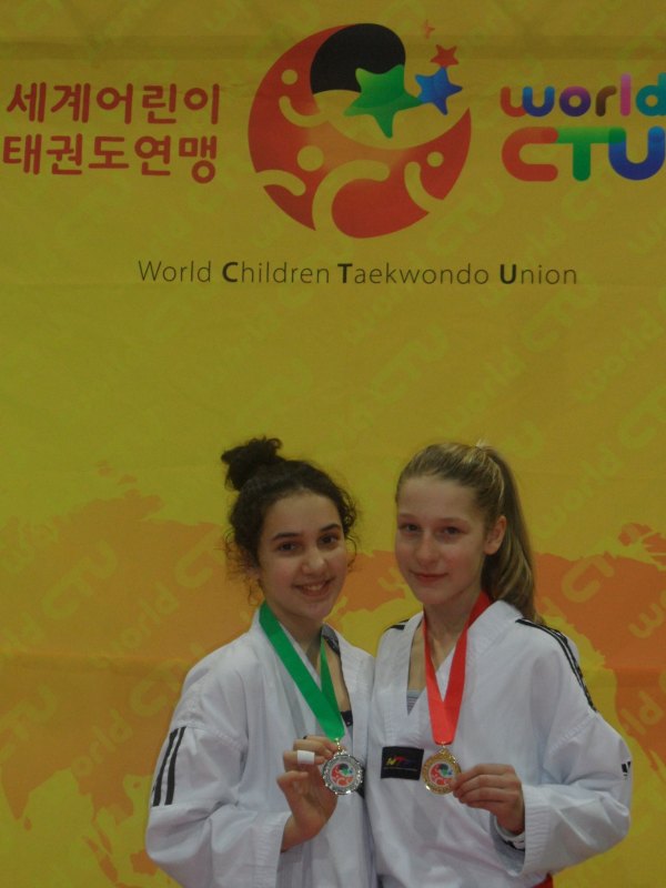 Internationales Kinderturnier Sindelfingen 2014 - Chamutal Castano und Marie Bosnjak