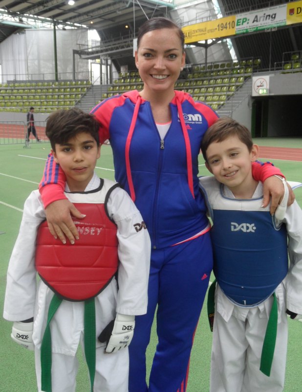Internationales Kinderturnier Sindelfingen 2014 - Adam Piri und Martin Felix mit Trainerin Vera Komrsova
