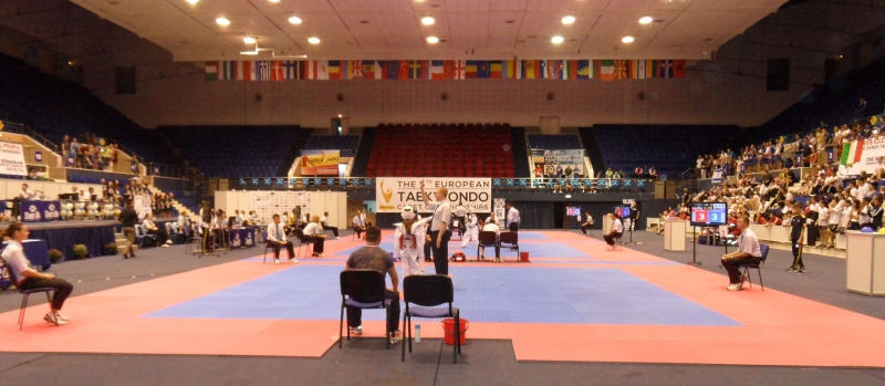 Kadetten-(U15)-Europameisterschaft 2013 in Bukarest - Halleninnenraum vor den Wettkampfflächen