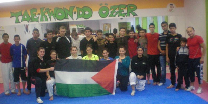Team des Arab Sport Center aus Ostjerusalem bei TKD Özer